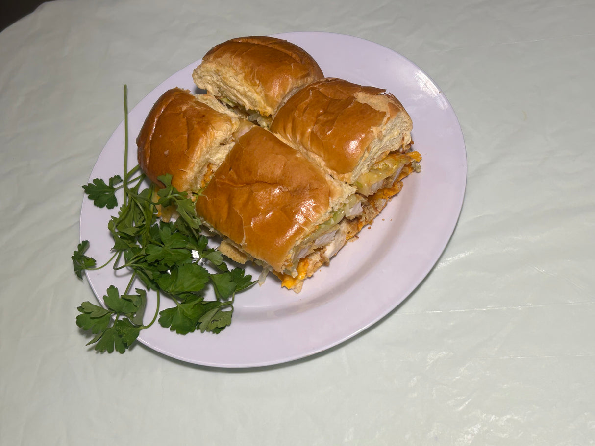 CHICKEN SLIDERS